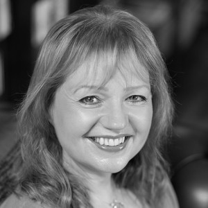 Bea Davenport